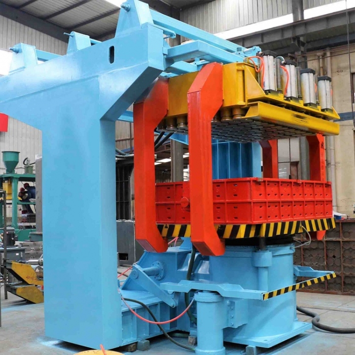 Multi-contact wet sand molding machine